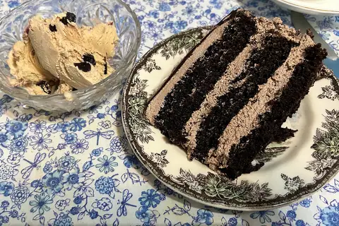 Famous Cake Company photo 2